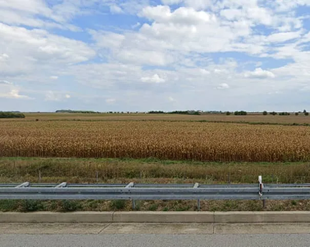 ¿En qué país se ve esta llanura agrícola?