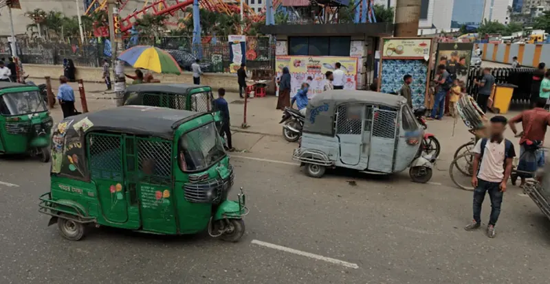 ¿En qué país se ven estos rickshaws?