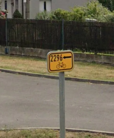 ¿En qué país se ve esta señal de ruta ciclista?